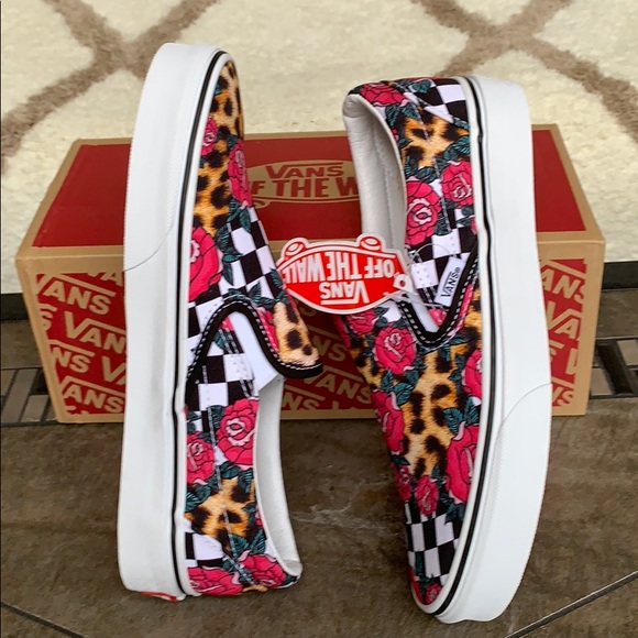 ••VANS CLASSIC SLIP ON ROSE/ANIMALCHCK TRWHT men’s - Picture 11 of 16